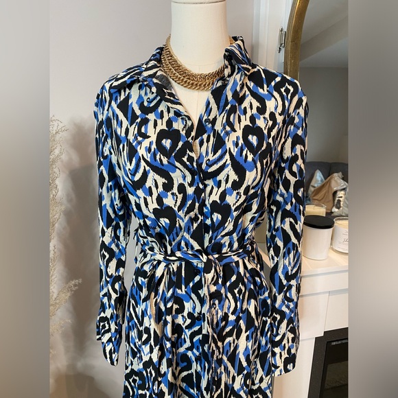 Belted dress - Picture 4 of 4